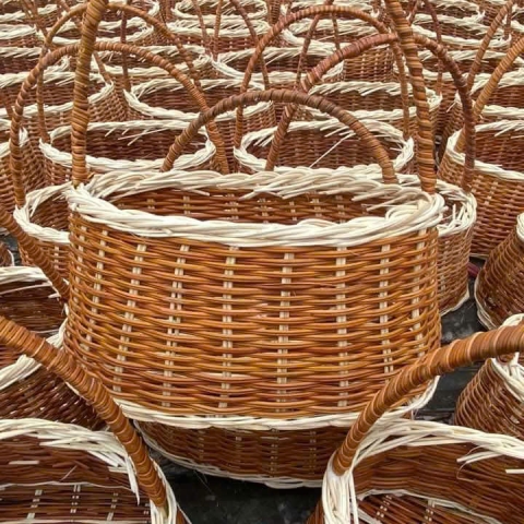 TRAY RATTAN FOR GIFT OR FLOWER
