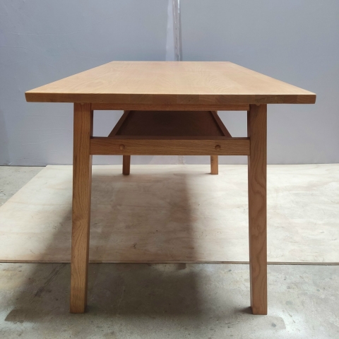 Dining table 140CM